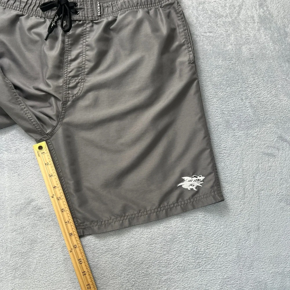 Maui and Sons color gray